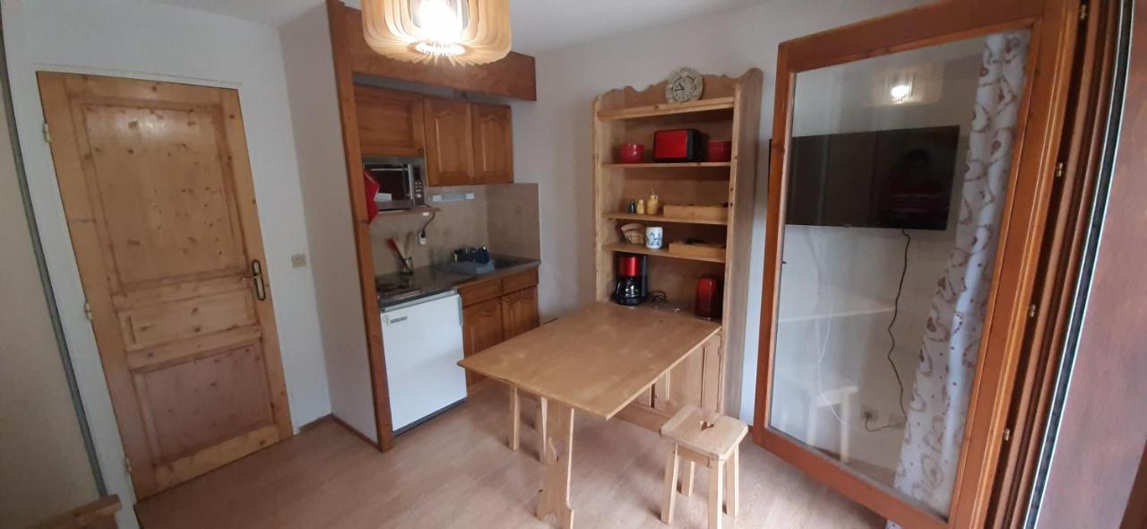 Un Havre De Paix Aux Pieds Des Chemins De Montagne Apartamento Les Contamines-Montjoie Exterior foto